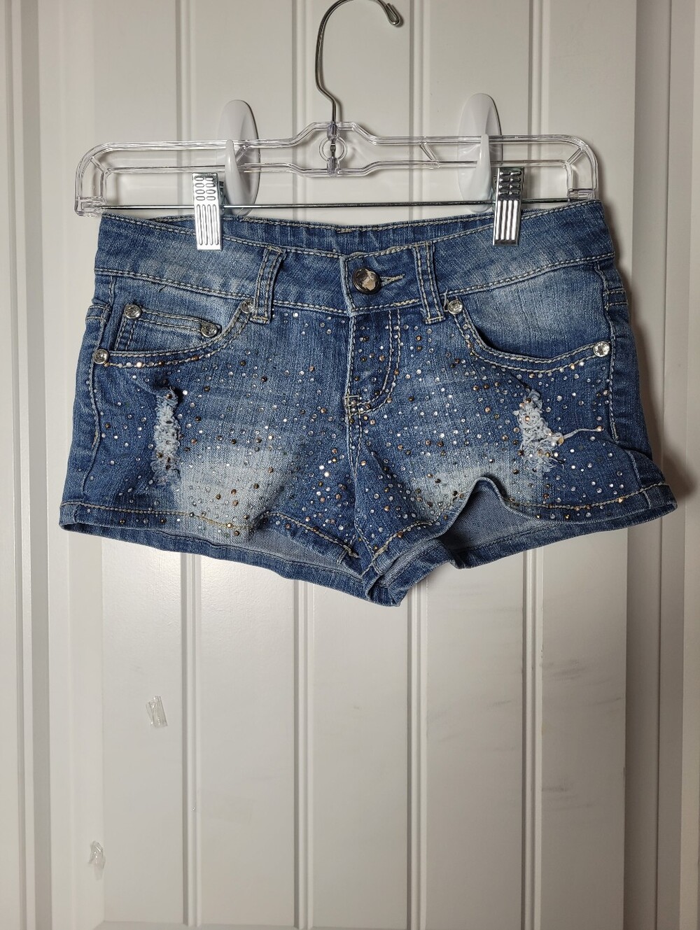 Y2K Denim Rhinestone Distressed Women’s mini Shorts - Blue. Size 1